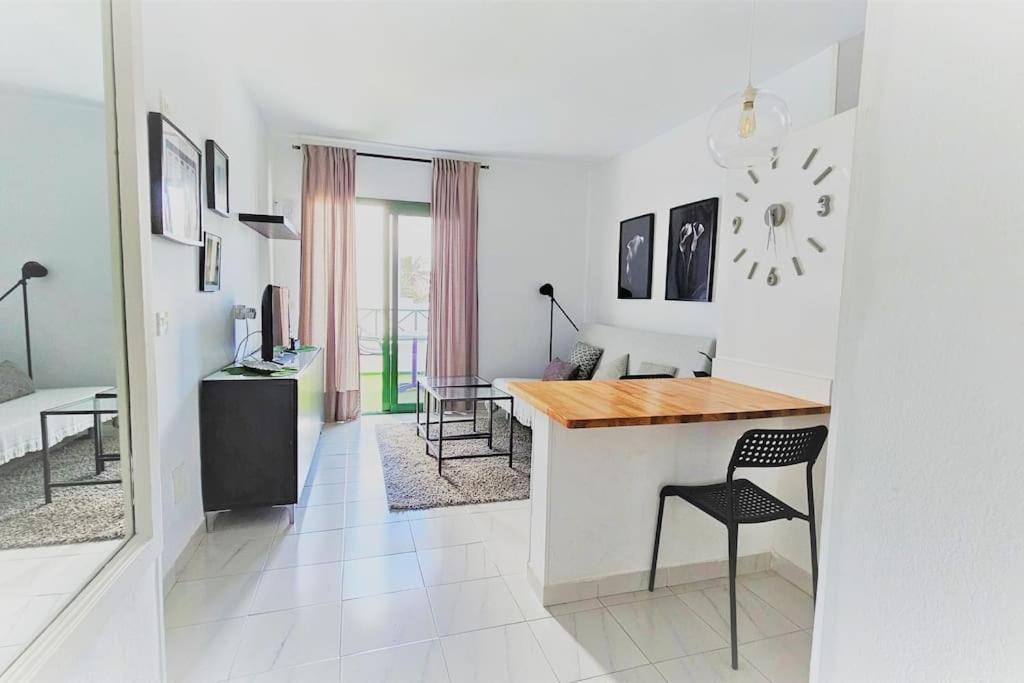 Apartamento Cactus, Playa Y Piscina Costa Teguise Exterior foto
